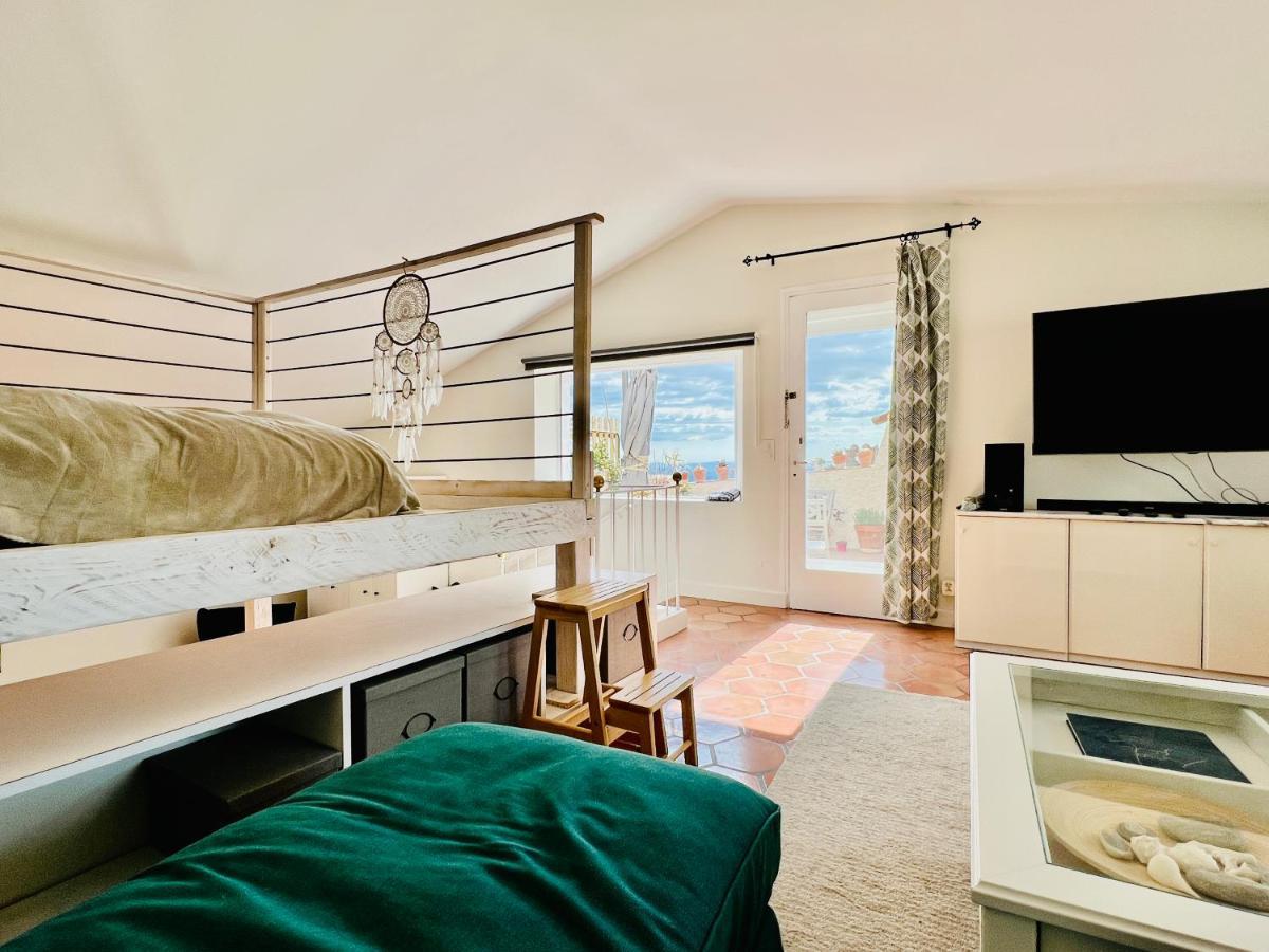 Penthouse Studio Privee Couple Ou Famille- La Maison Searle A Tourtour Exteriör bild